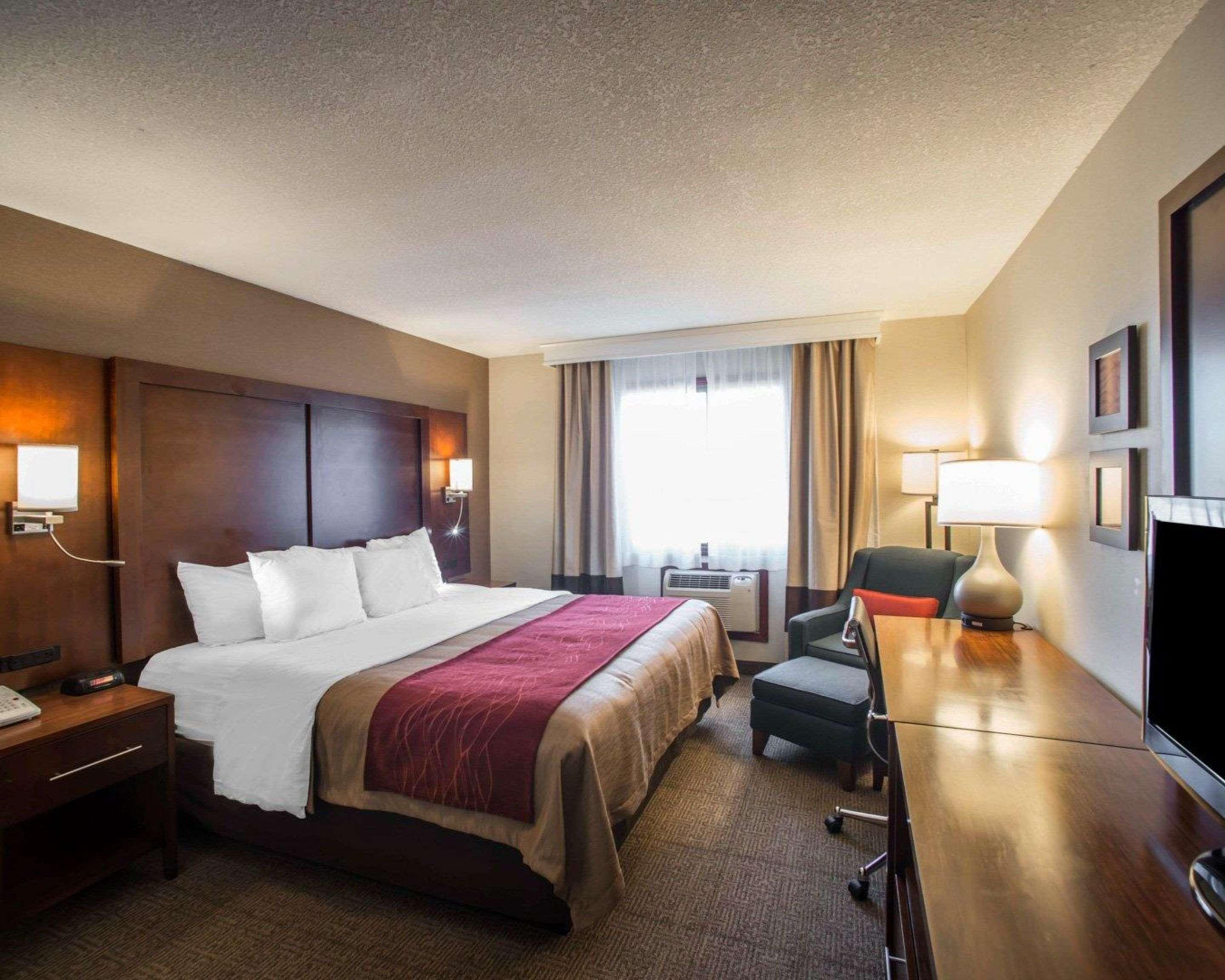Quality Inn & Suites Boonville - Columbia Dış mekan fotoğraf