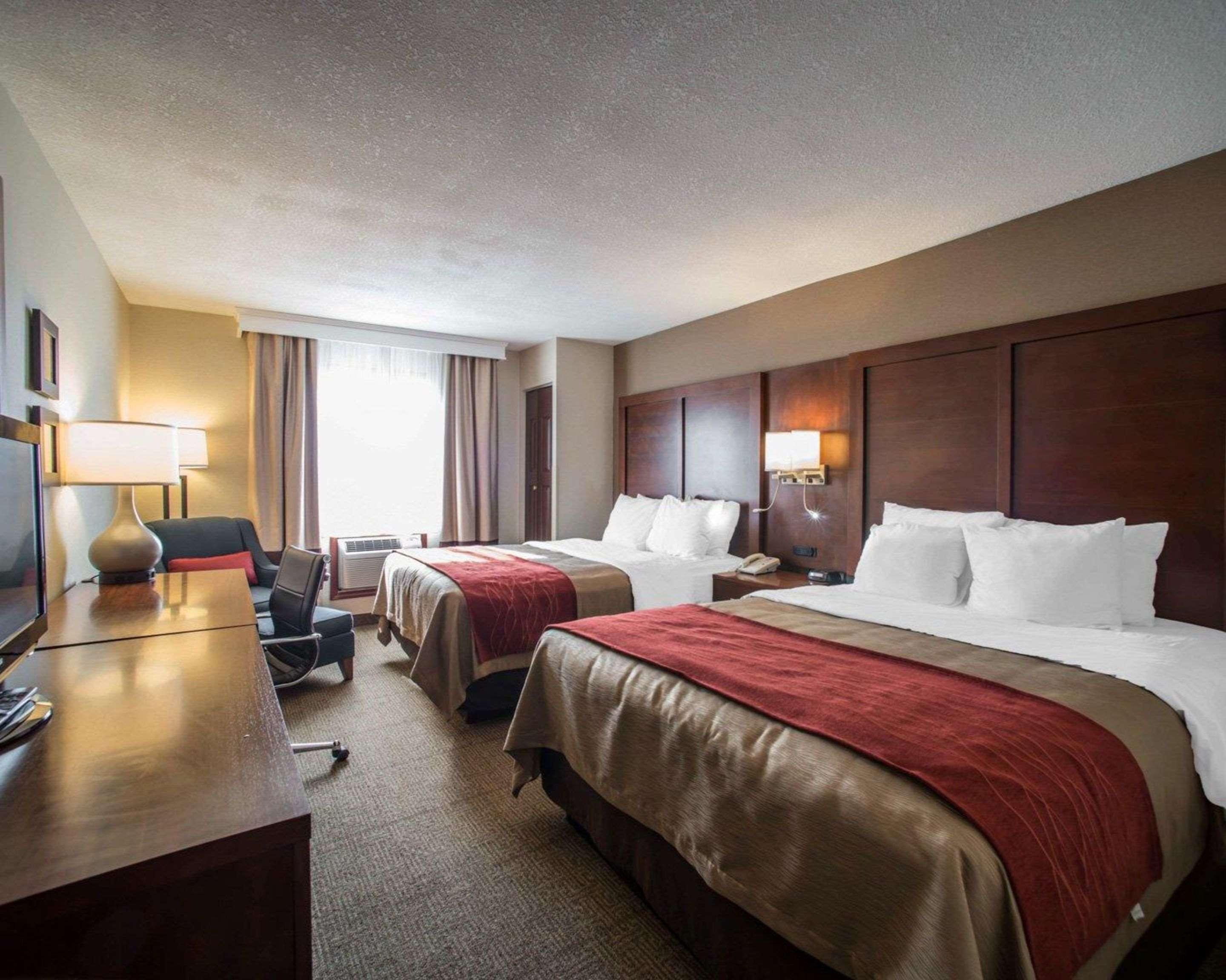 Quality Inn & Suites Boonville - Columbia Dış mekan fotoğraf