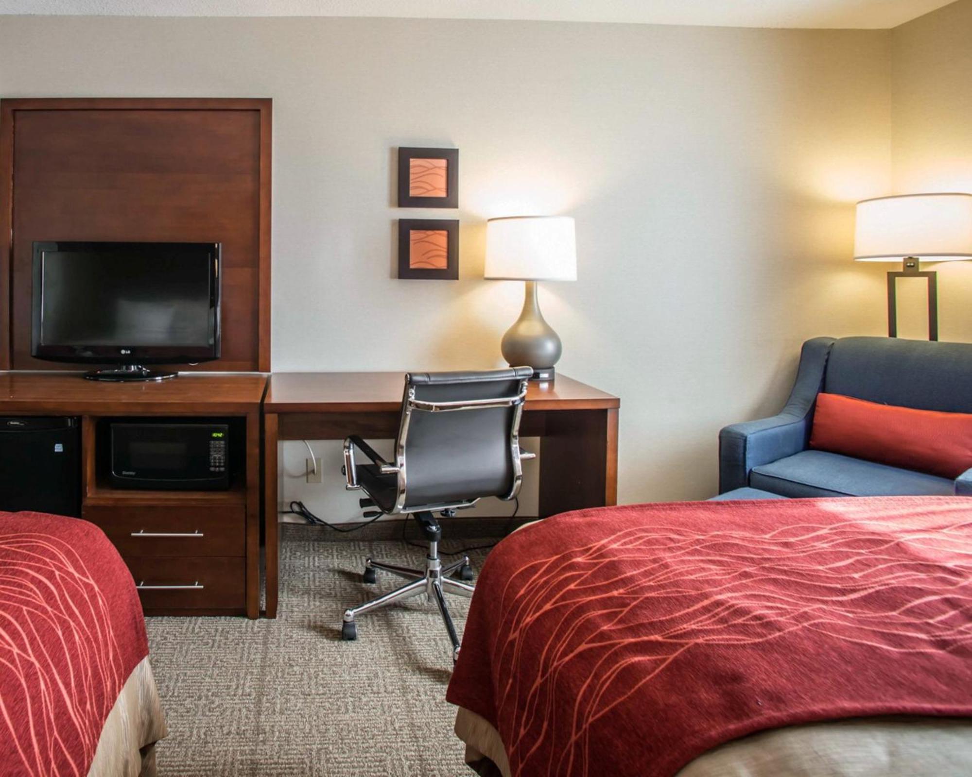 Quality Inn & Suites Boonville - Columbia Dış mekan fotoğraf