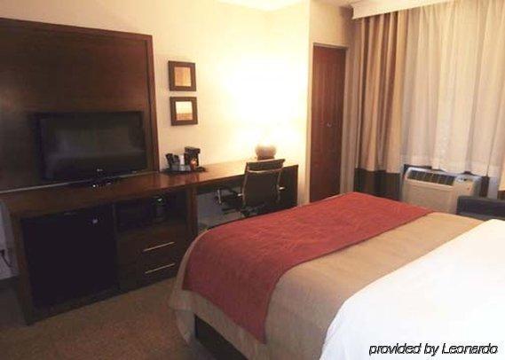 Quality Inn & Suites Boonville - Columbia Dış mekan fotoğraf