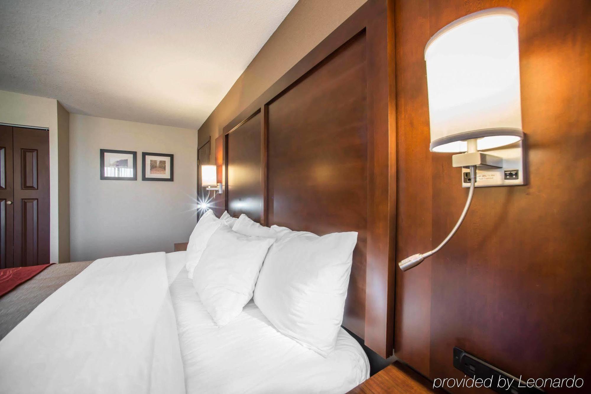 Quality Inn & Suites Boonville - Columbia Dış mekan fotoğraf
