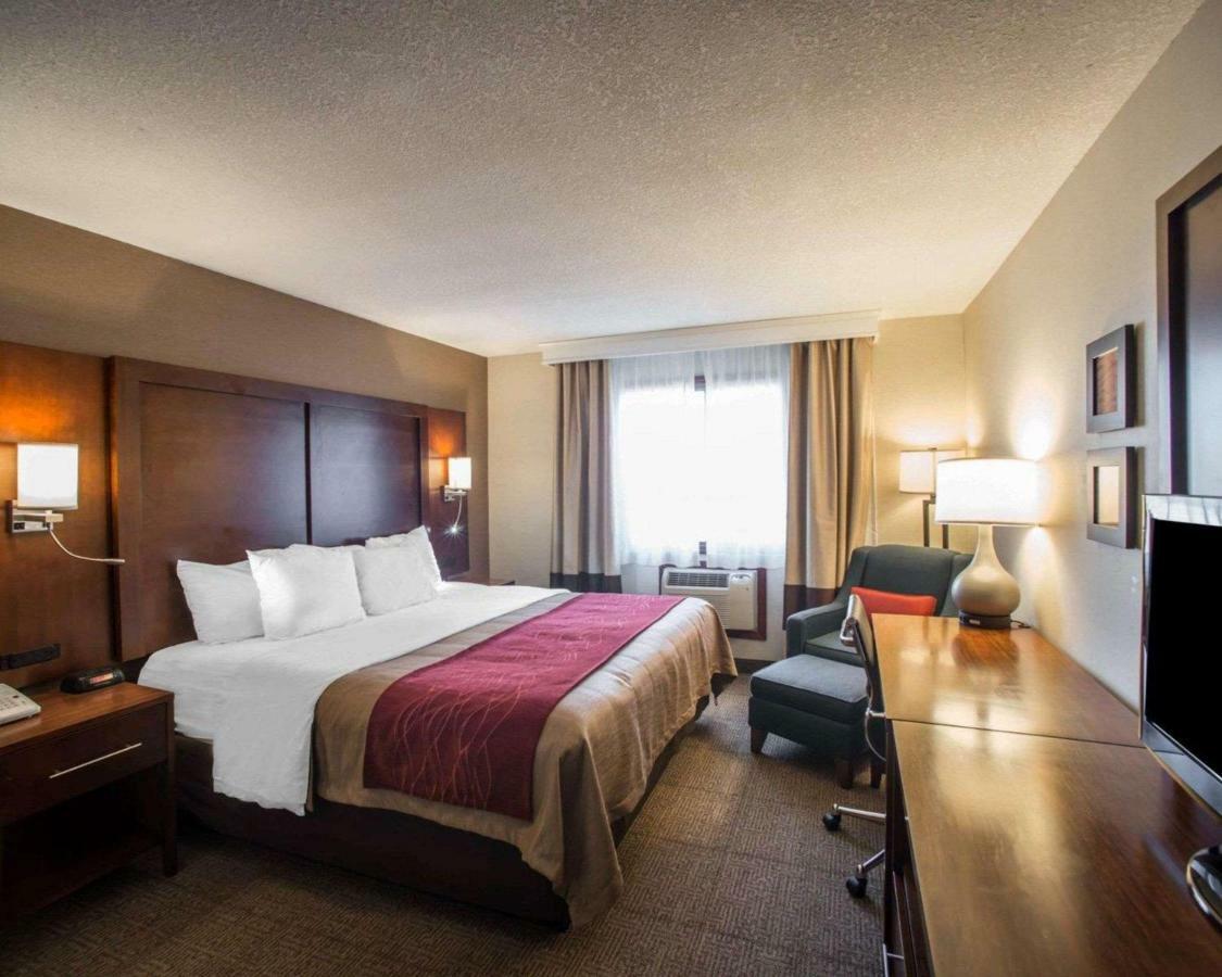Quality Inn & Suites Boonville - Columbia Dış mekan fotoğraf